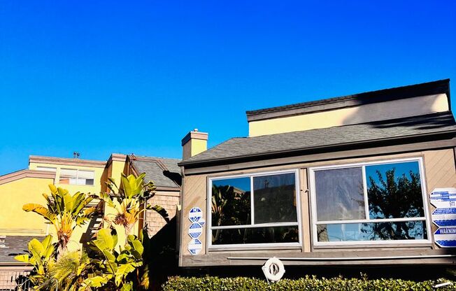 1 bed, 1 bath, $2,150, Unit E3