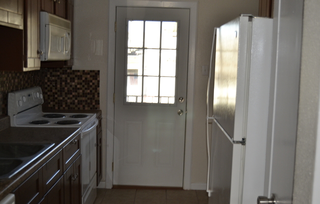 Medical Center Condo 1 Bedroom 1 Bath 1 Car covered parking