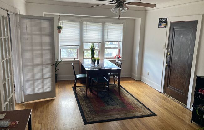 2 beds, 1 bath, 1,100 sqft, $1,295, Unit 18