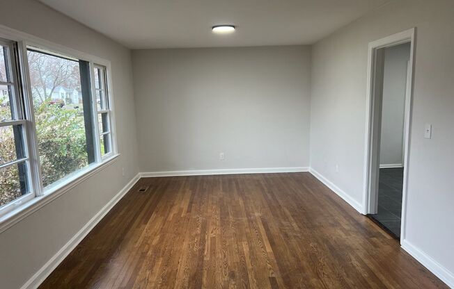 Newly renovated 3bed 1bath for rent!