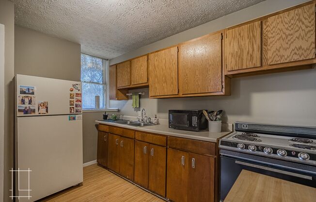 1 bed, 1 bath, $975, Unit 268 Buttles Ave