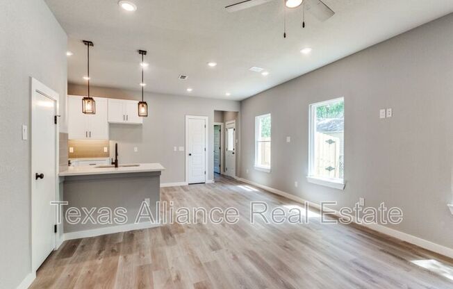 3634 FRAZIER CT