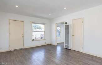 1827 SANTA YNEZ ST