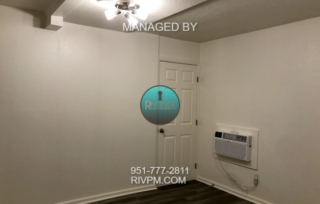 Studio, 1 bath, 250 sqft, $975, Unit O
