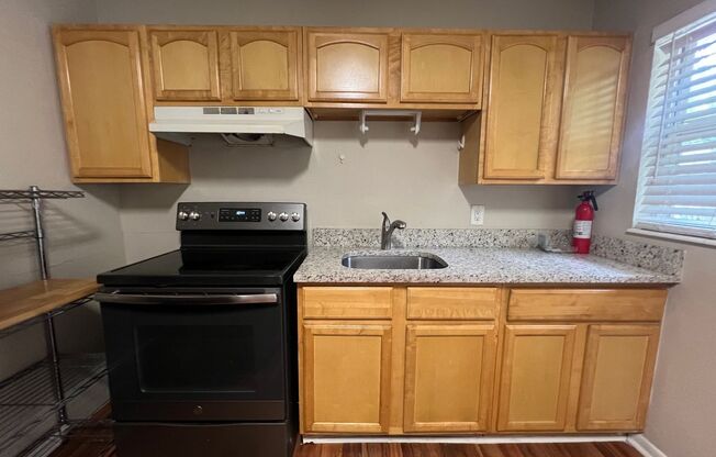 1 bed, 1 bath, $1,025