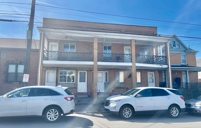446 Waddell Avenue (Full Service)