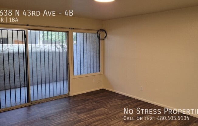 2638 N 43 AVE