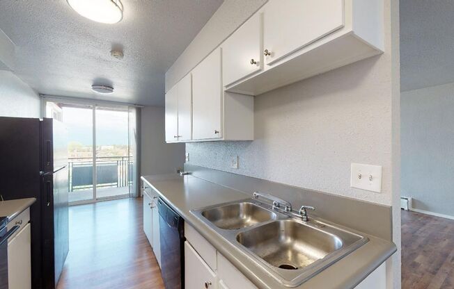 Newark Apartments