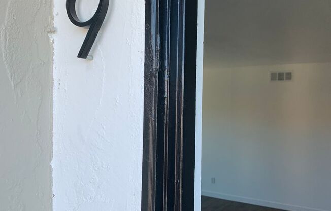 Now Available 1 & 2 Bedroom Renovated Apts!