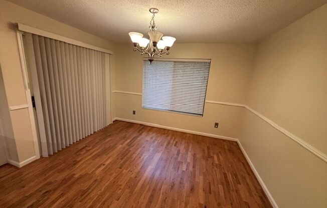 UPDATED CONDO IN SWIM/TENNIS COMMUNITY IN SMYRNA!