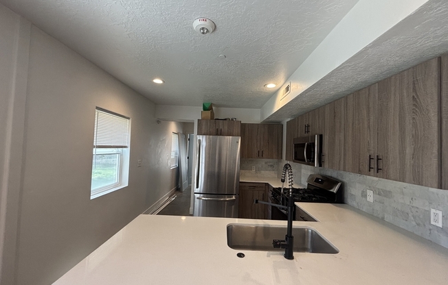 3579 South 900 East