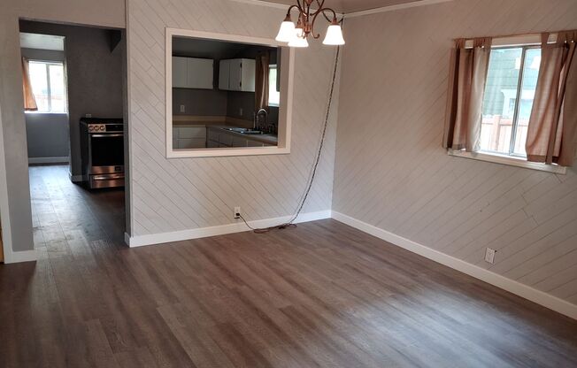 Sanders Beach Beauty-Short Term Rental  May-July2025