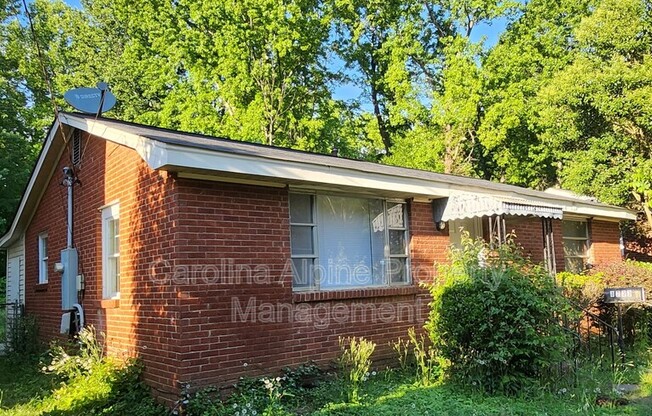 1733 FINCHLEY DR