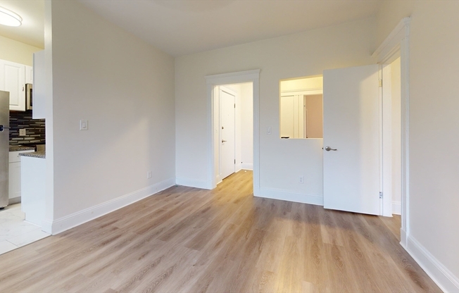 374 Chestnut Hill Ave