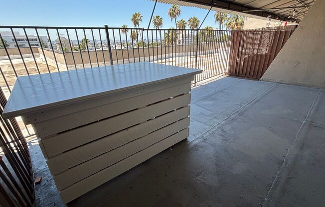 3 beds, 1 bath, 1,250 sqft, $2,398, Unit 310