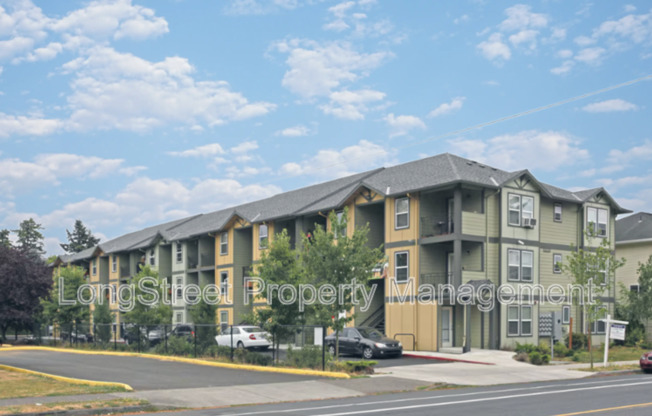 300 SE 148 AVE