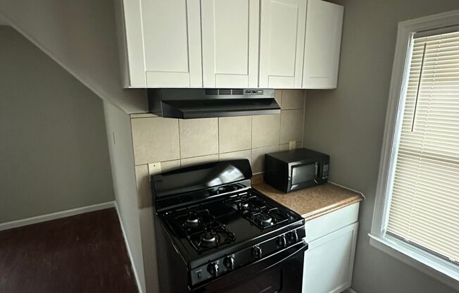 Brooks Street 273