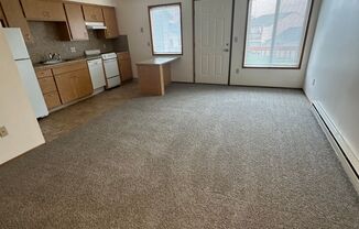 #359 KINGS POINTE