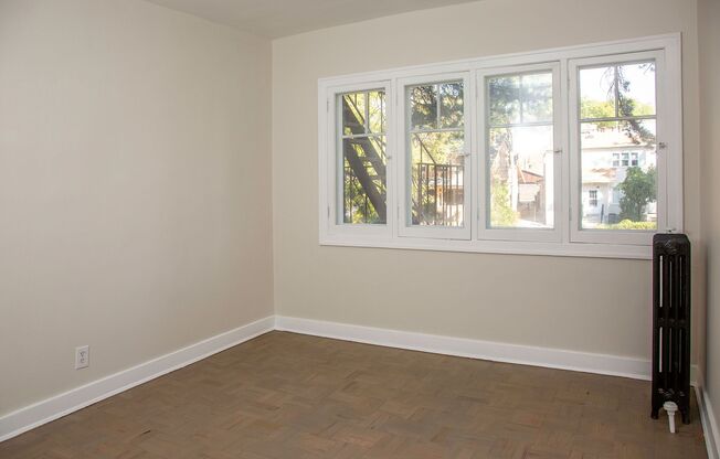 2 beds, 1 bath, 900 sqft, $1,395, Unit 318