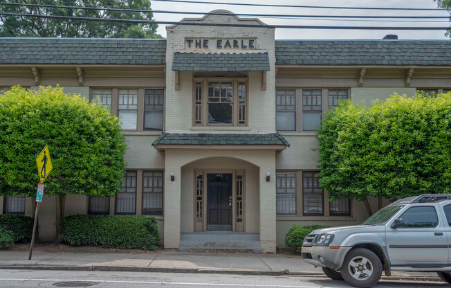 1 bed, 1 bath, 850 sqft, $1,795, Unit 443-4