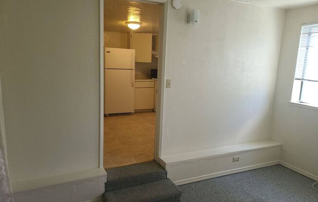 1 bed, 1 bath, $965, Unit 1130 #1