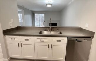 1 bed, 1 bath, 590 sqft, $1,695, Unit 202