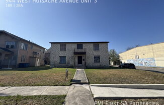 944 W HUISACHE AVE