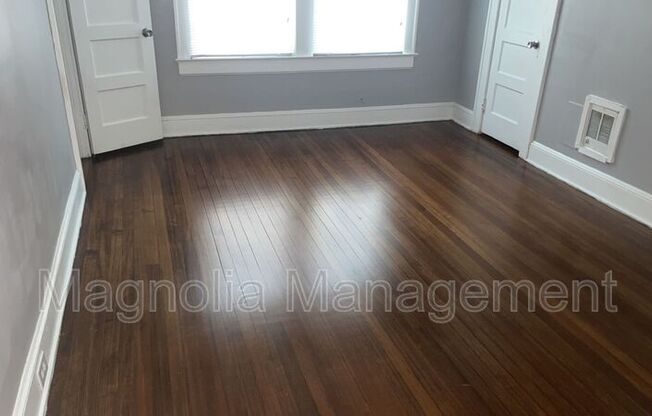 236 W BELLE ST