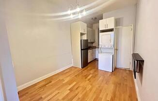 294 WILLOUGHBY AVE