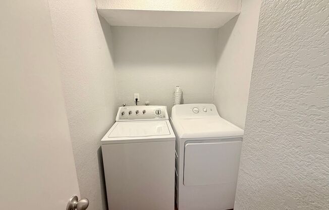 2 beds, 2 baths, 1,000 sqft, $1,695, Unit D - 107
