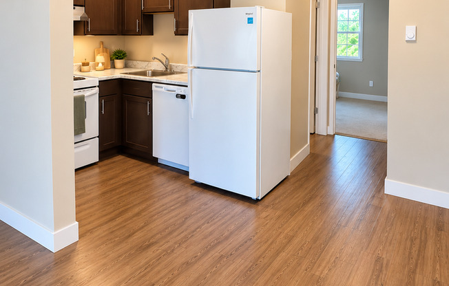 1 bed, 1 bath, 525 sqft, $1,150, Unit 50