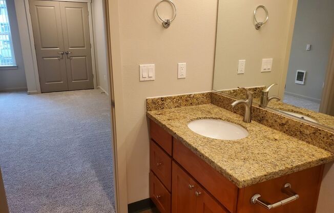 3 beds, 2 baths, 1,210 sqft, $2,550, Unit D-131