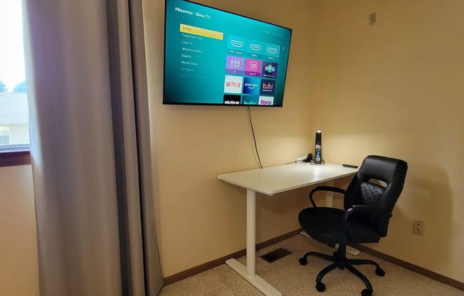 19925 WALLINGFORD AVE N