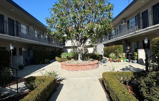 999 E. Locust St