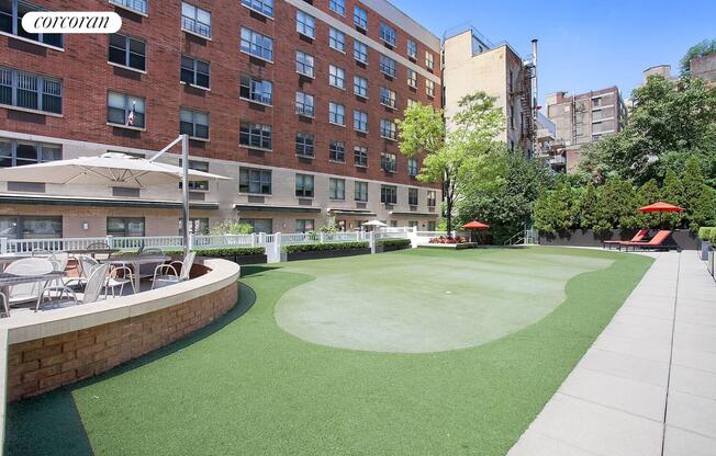 2 beds, 2 baths, 861 sqft, $6,100, Unit S3G