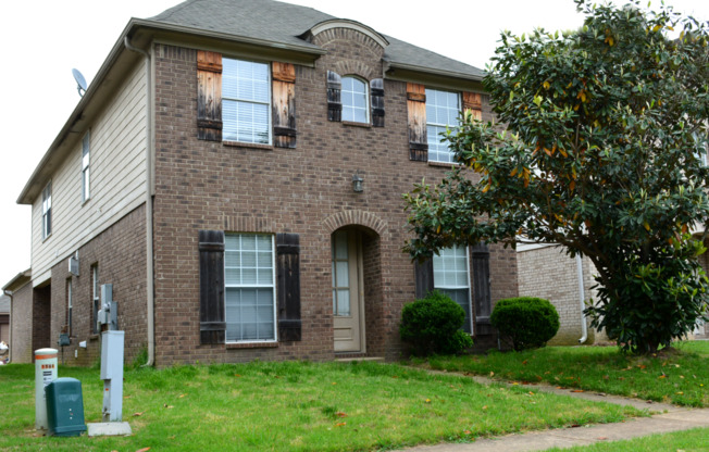 Available now!! Awesome home near Shelby Farms for rent!