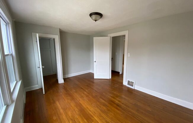 3 beds, 1 bath, $1,500