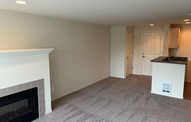 1 bed, 1 bath, 625 sqft, $1,695, Unit 515