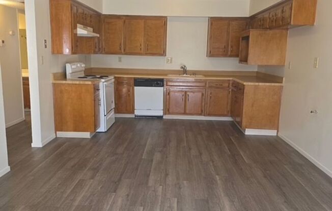 Ming Ave - 5901 #01-06    RB  323