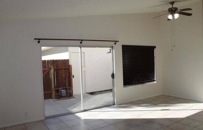 One Story end unit condo 2 Br/1 Ba - Beacon Place