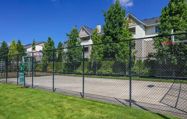 Highland Hills|Basketball Court