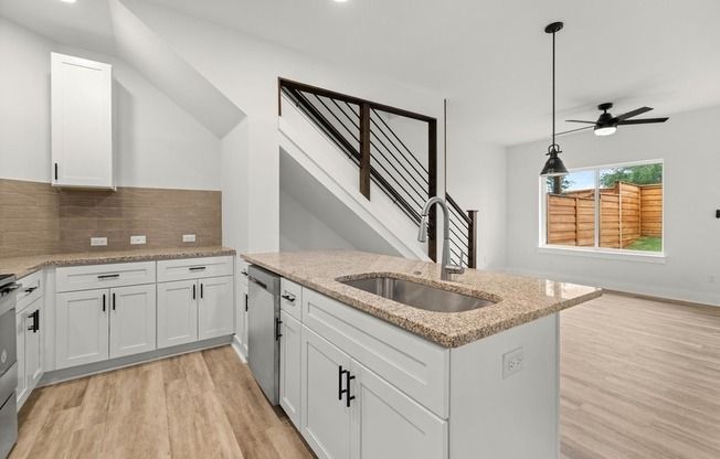 21201 PORTSMOUTH CV