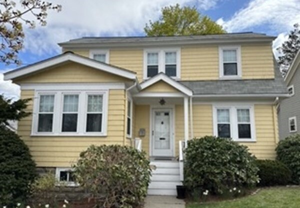 10 BELLEVUE RD