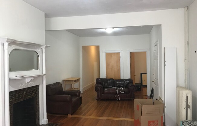 87 BRIGHTON AVE