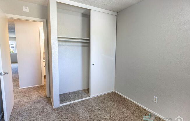 3 beds, 2 baths, 1,470 sqft, $1,995, Unit 110