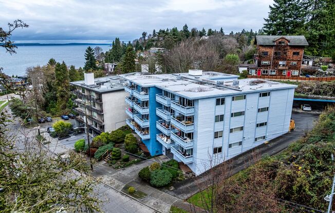 1 bed, 1 bath, 725 sqft, $1,695, Unit 406