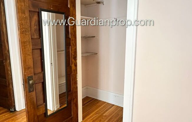 Spacious Lakes Uptown Apartment, Blocks from Both Lakes, Hardwood Floors, One Month Free