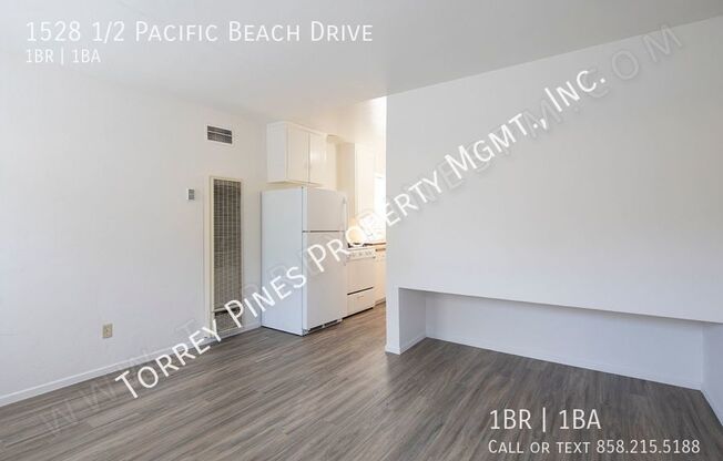 1528 1/2 PACIFIC BCH DR