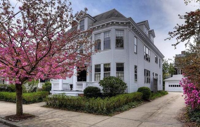 85 Keene St
