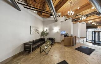 225 W Huron St, Chicago IL 604
